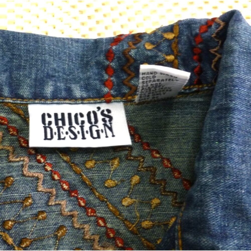 Chicos Design Embellished Denim Jacket Beaded Floral Embroidery Button Front Wom - Picture 12 of 15